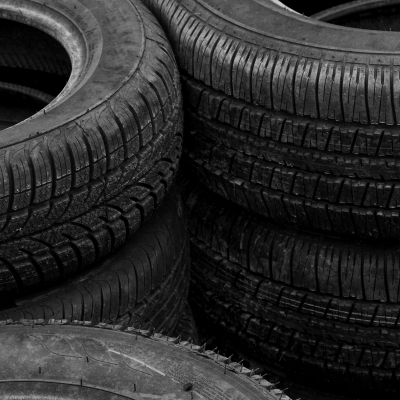 Podľa čoho vyberať pneumatiky? Spoľahnite sa na tieto detaily